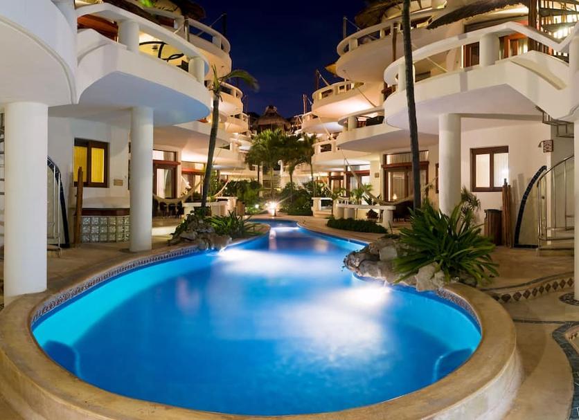 Pool Foto