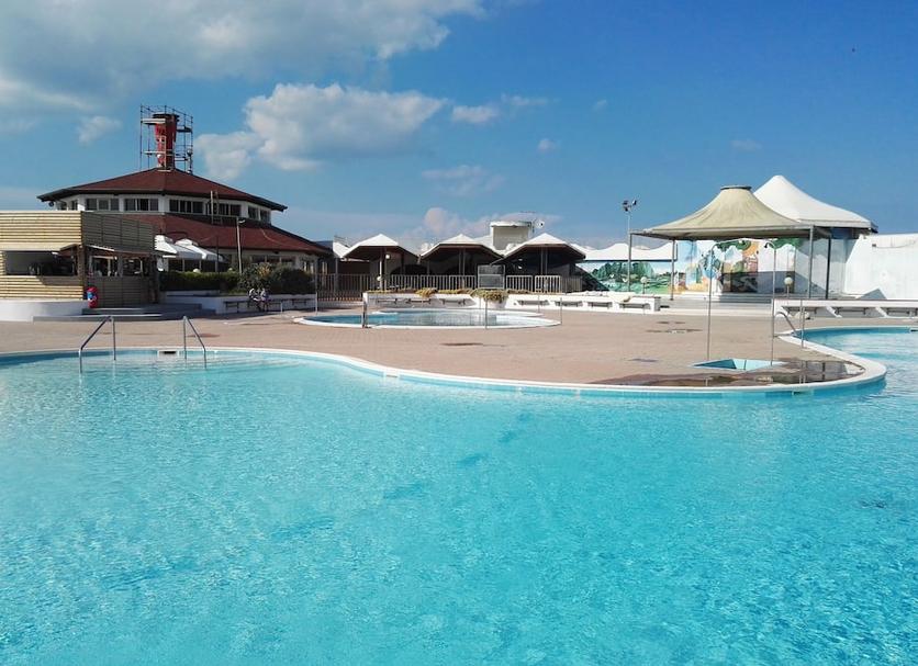 Pool Foto