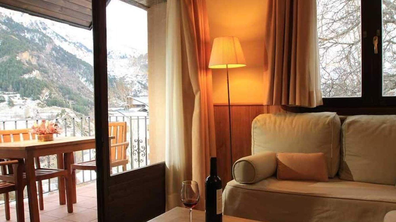 Aparthotel Sarrato