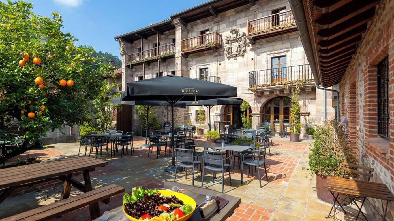 La Casona De Las Meninas
