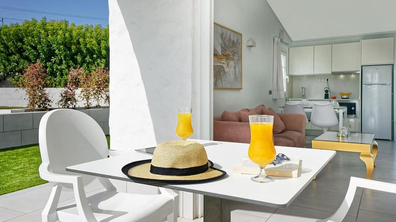 Bungalows Adonis