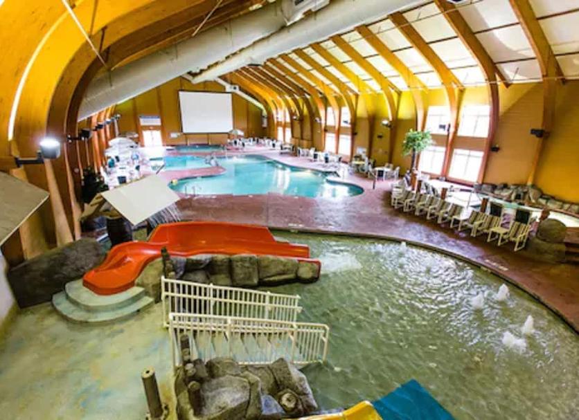 Pool Foto