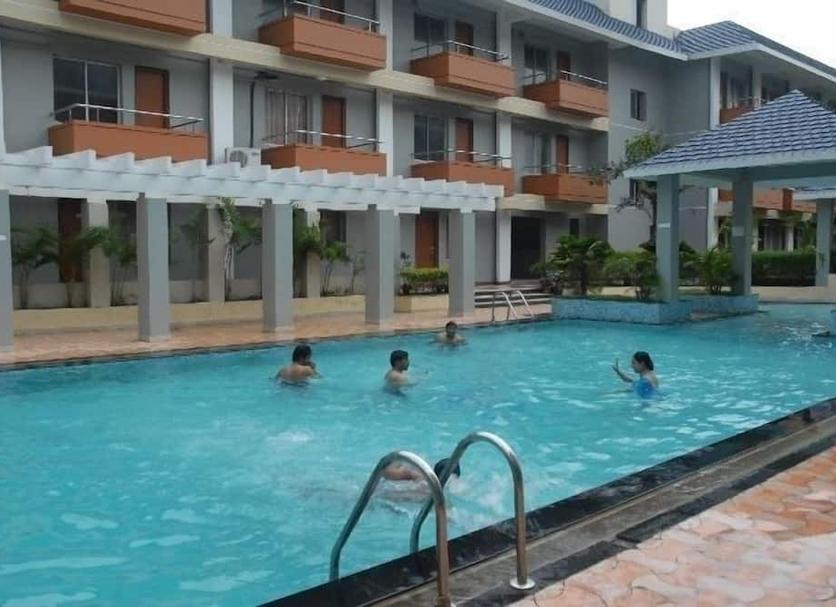 Pool Foto