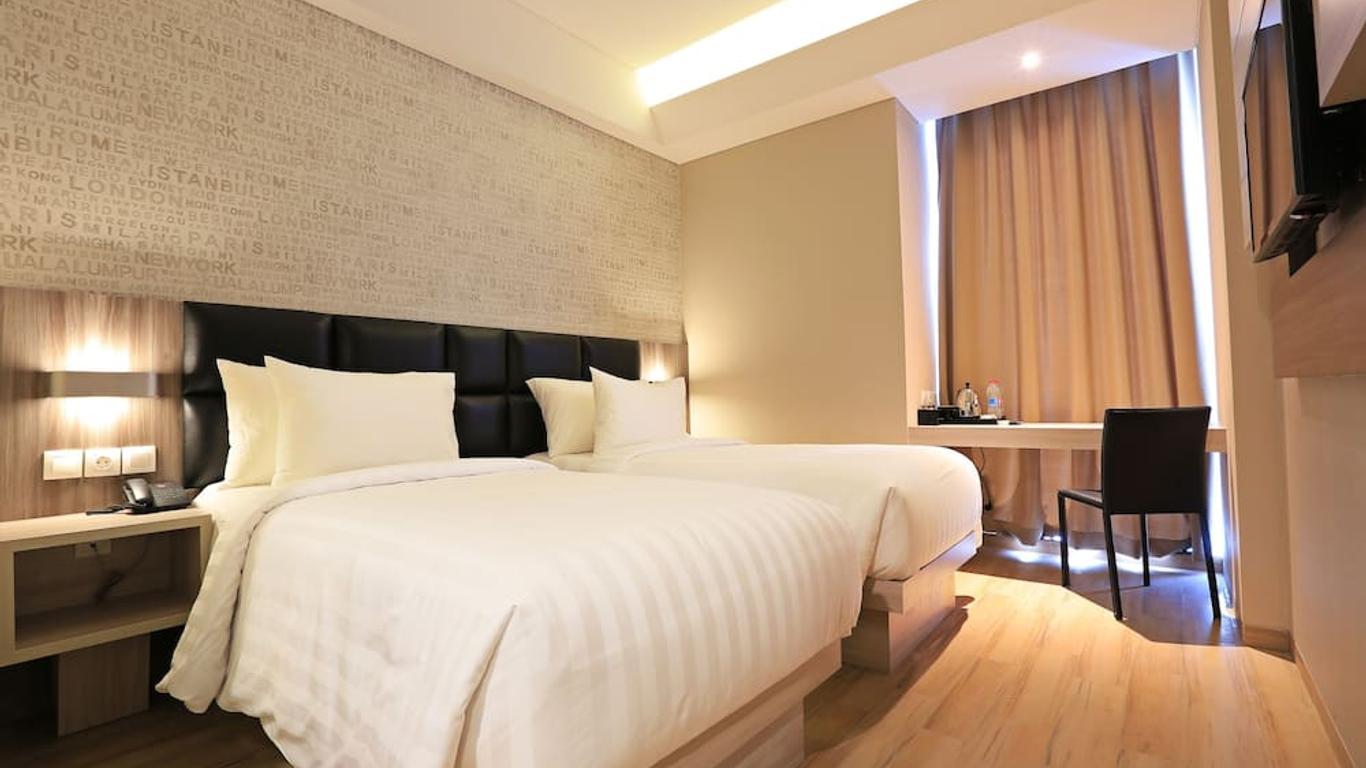 Luminor Hotel Jambi Kebun Jeruk By Wh