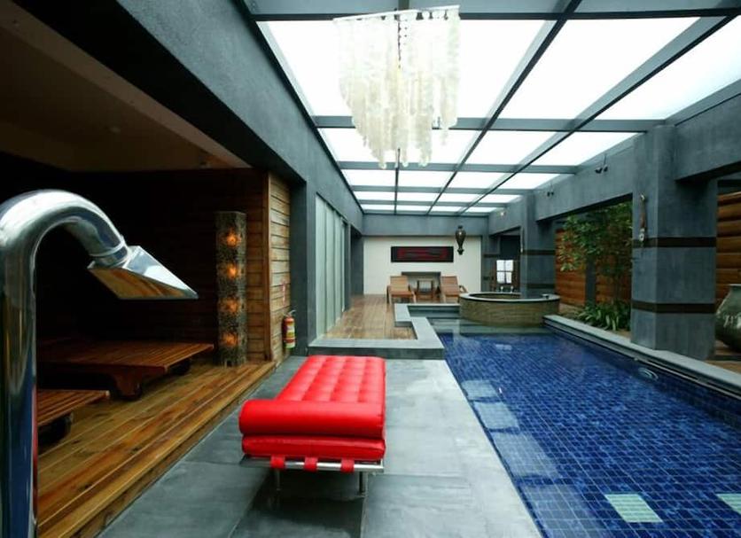 Pool Foto