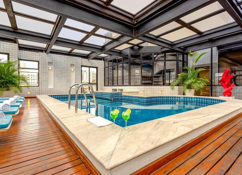 Pool Foto