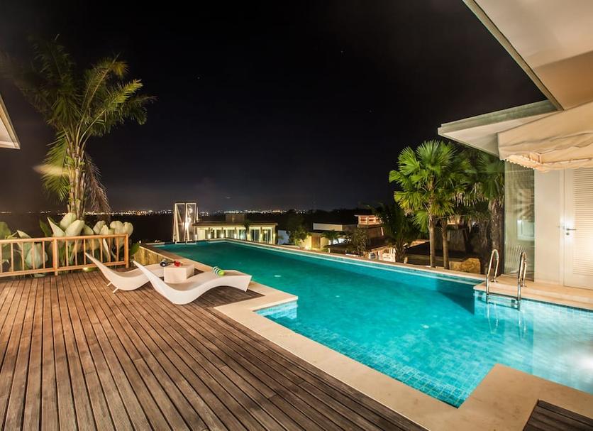 Pool Foto