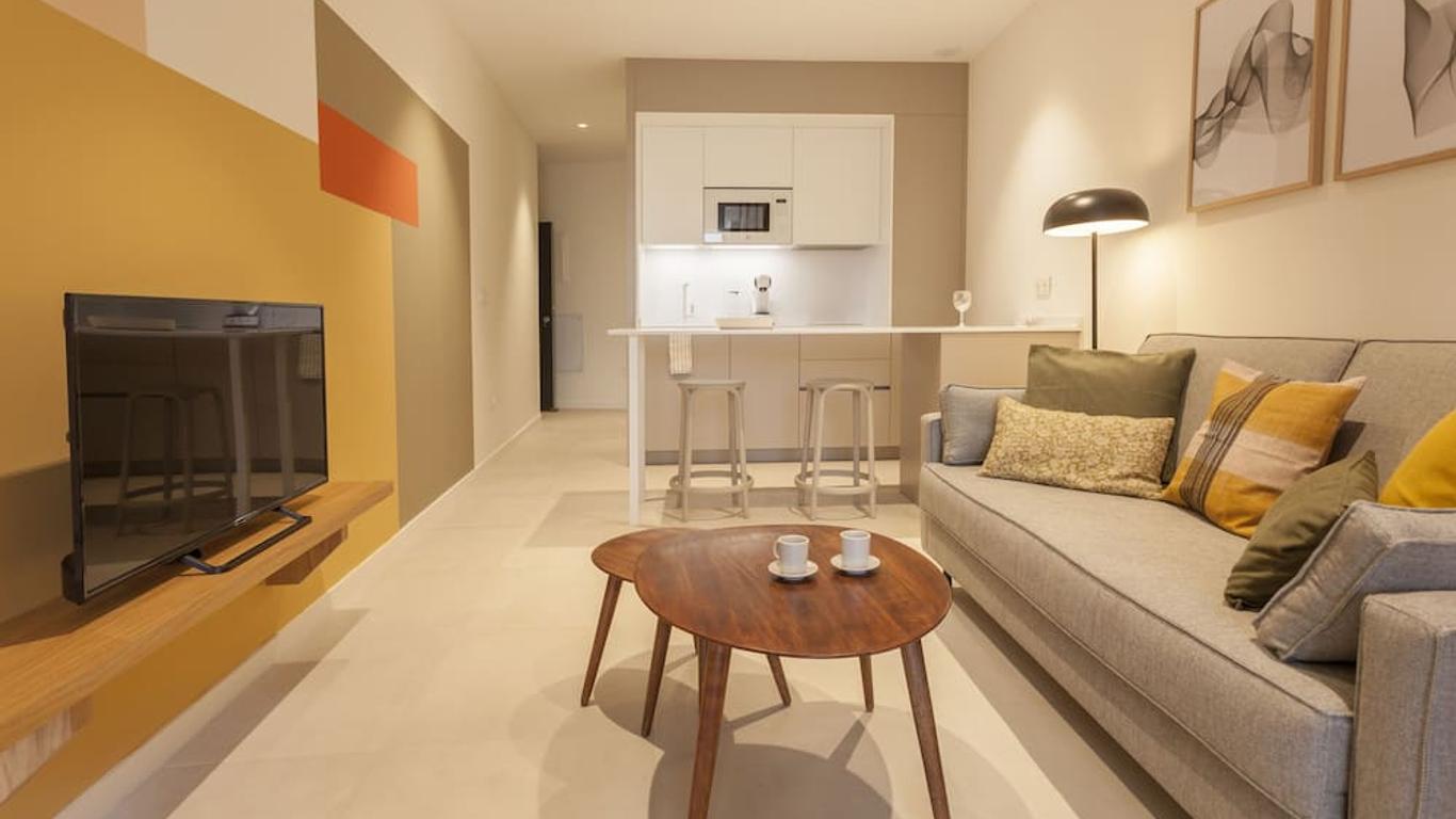 Apartamentos Málaga Premium - Calle Granada
