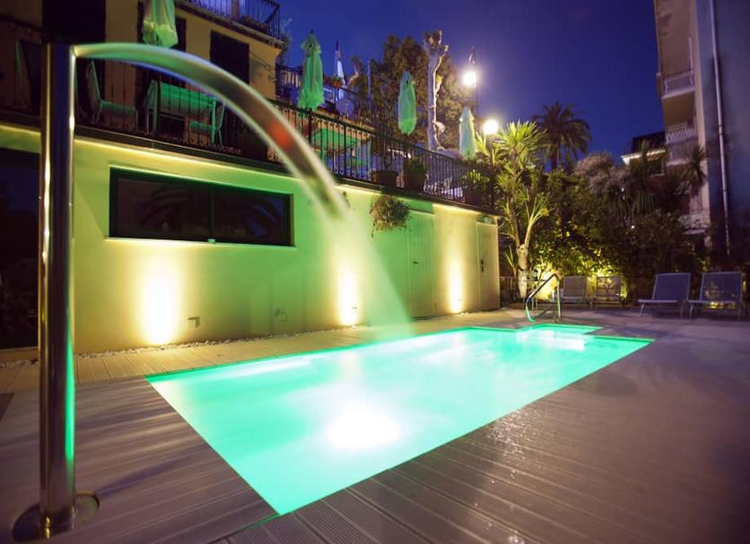 Pool Foto