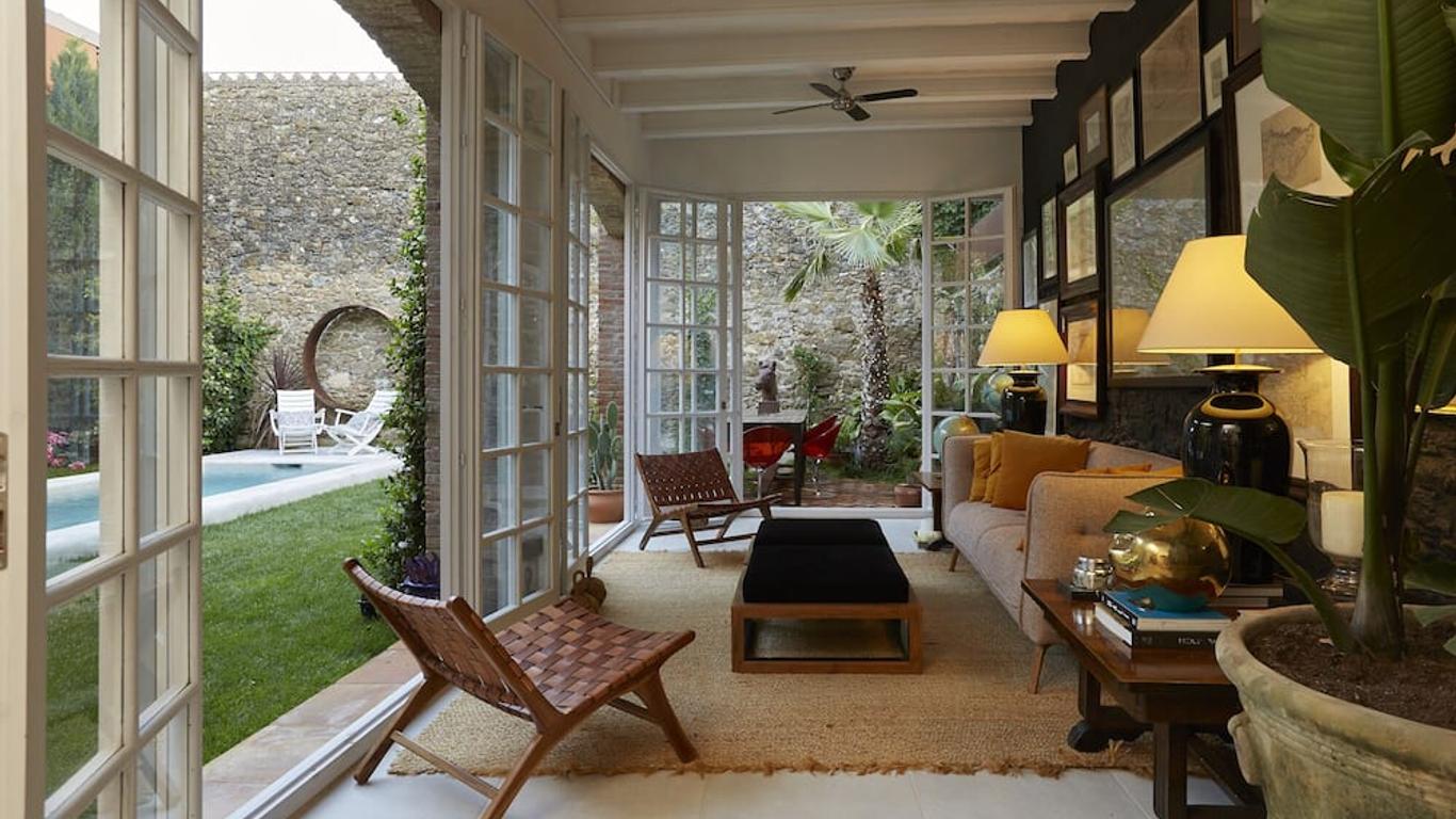 Llimona Suites - Adults Only