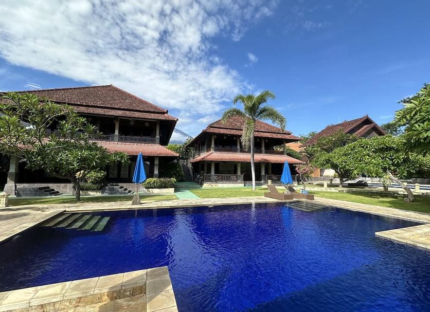 Pool Foto