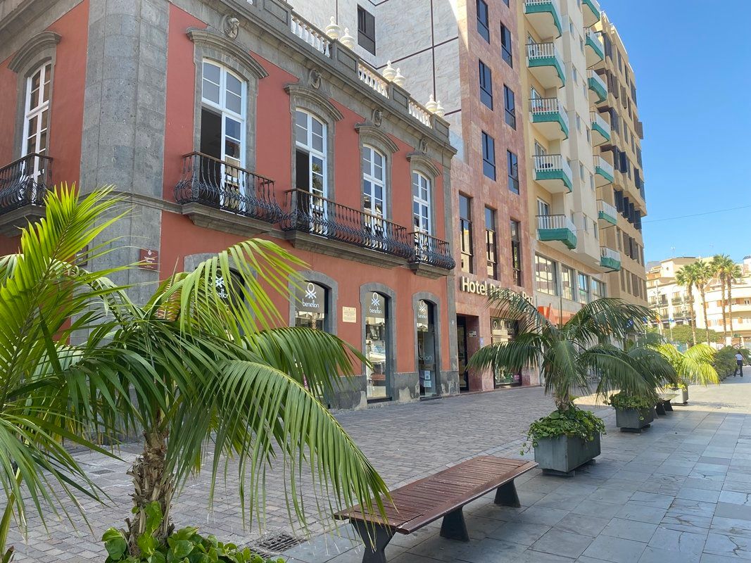 Edifici