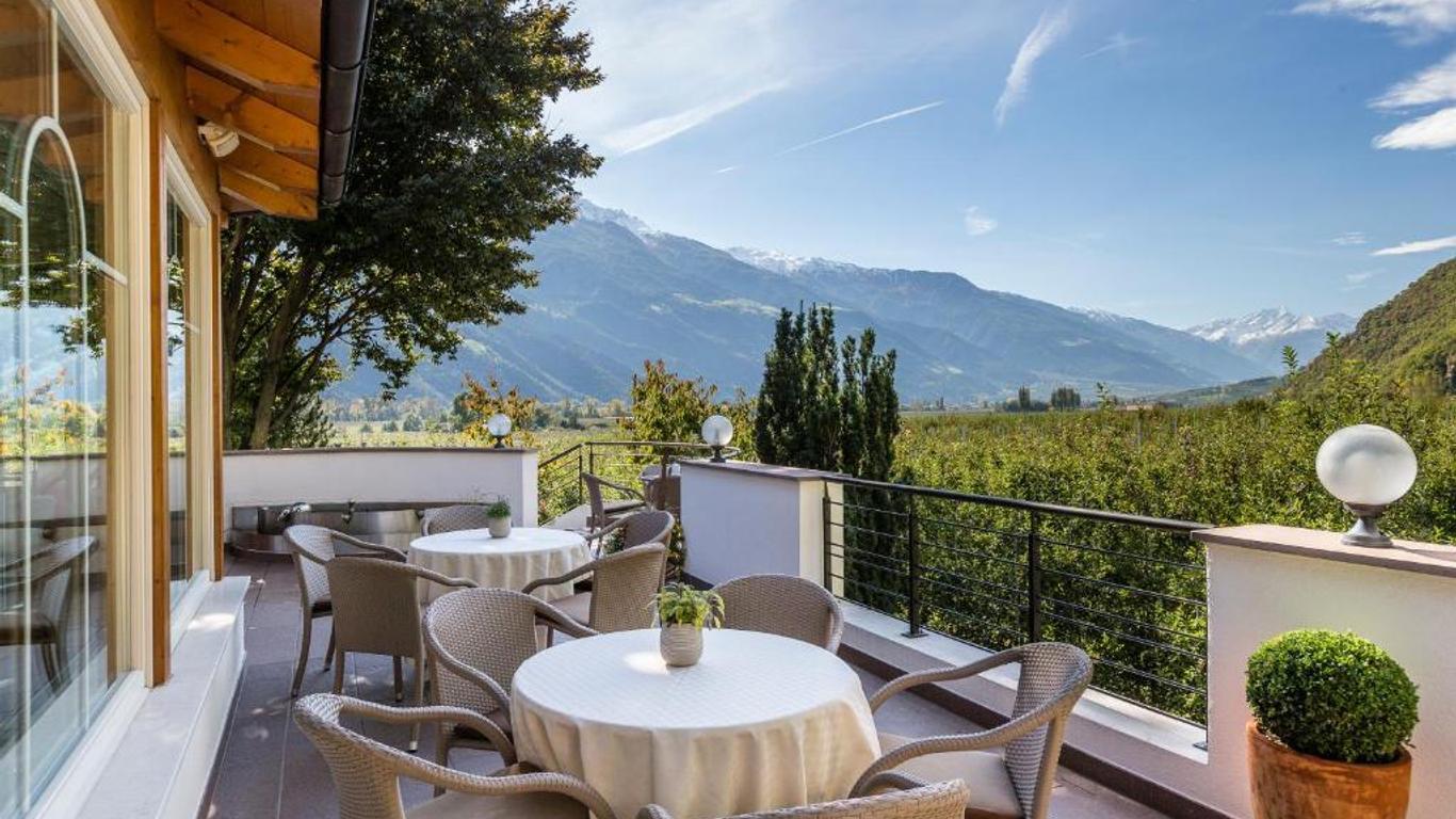 Garni Hotel Am Meilenstein
