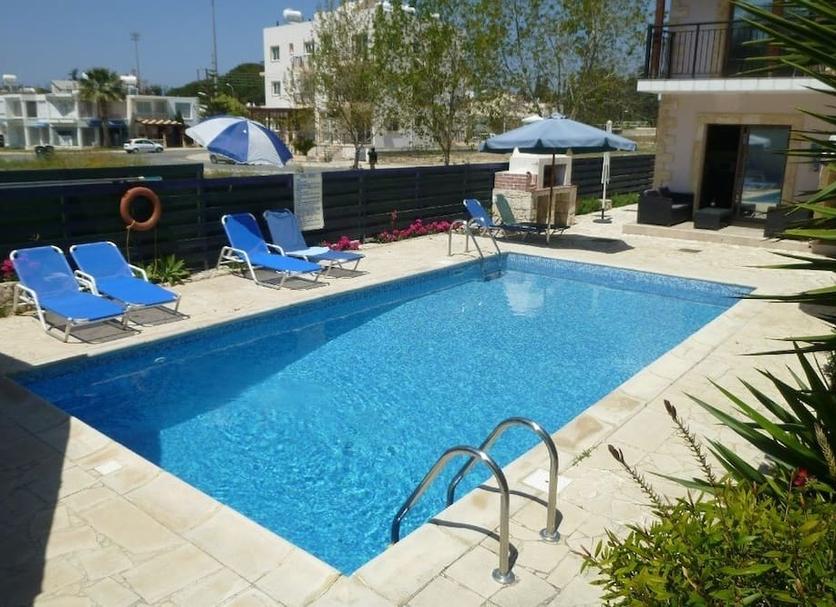 Pool Foto