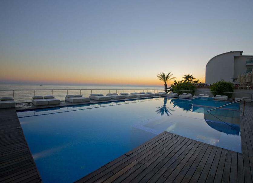 Pool Foto