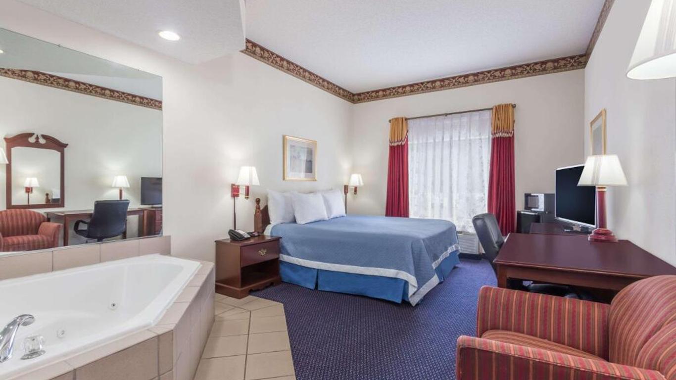 Jesup Inn and Suites