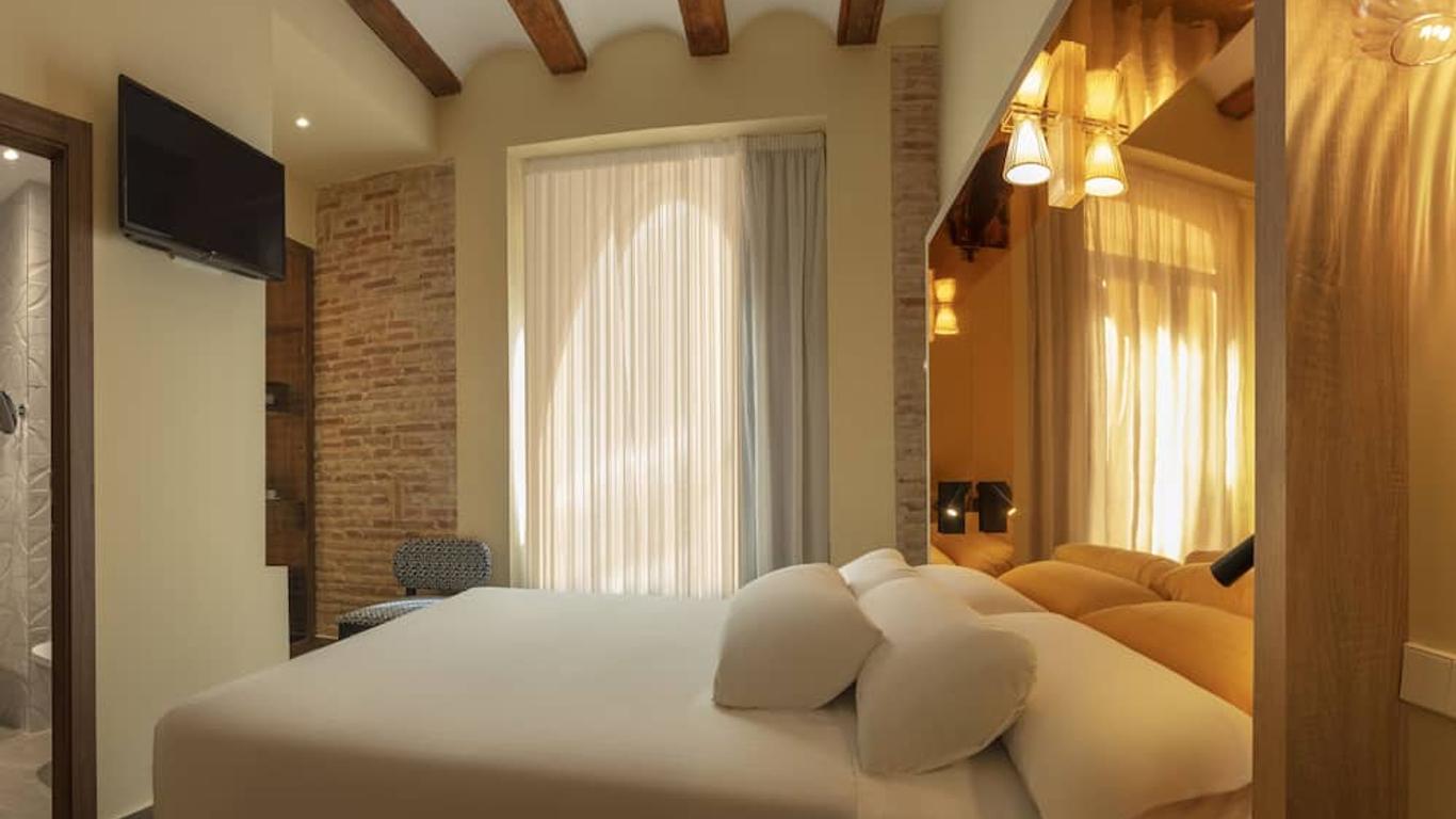 Sh Suite Palace