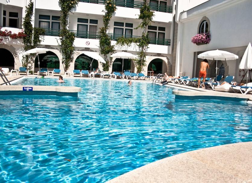 Pool Foto