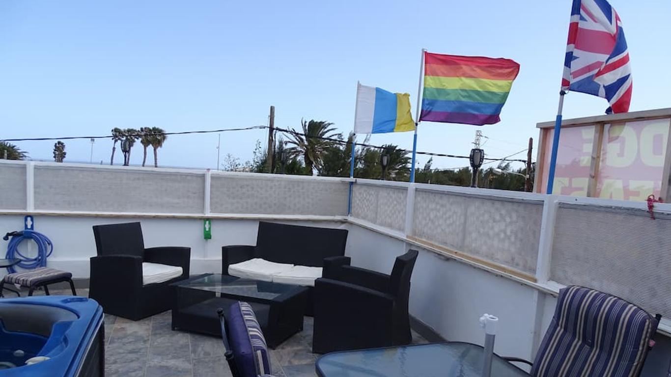 Rickaty Lodge Bed and Breakfast, Airport Hotel, Hotel de aeropuerto, Las Palmas Airport, Gran Canaria Airport, LPA, Spain