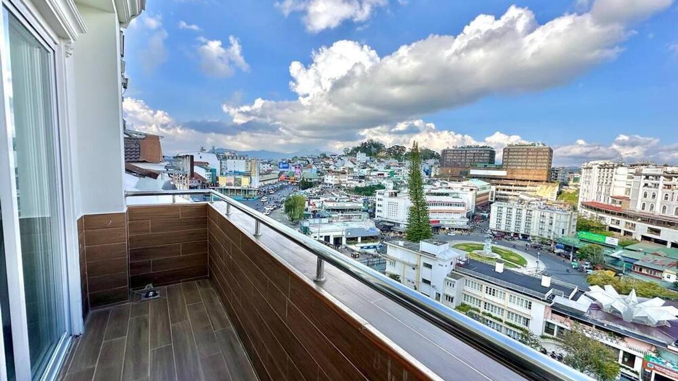 Tulip Hotel 2