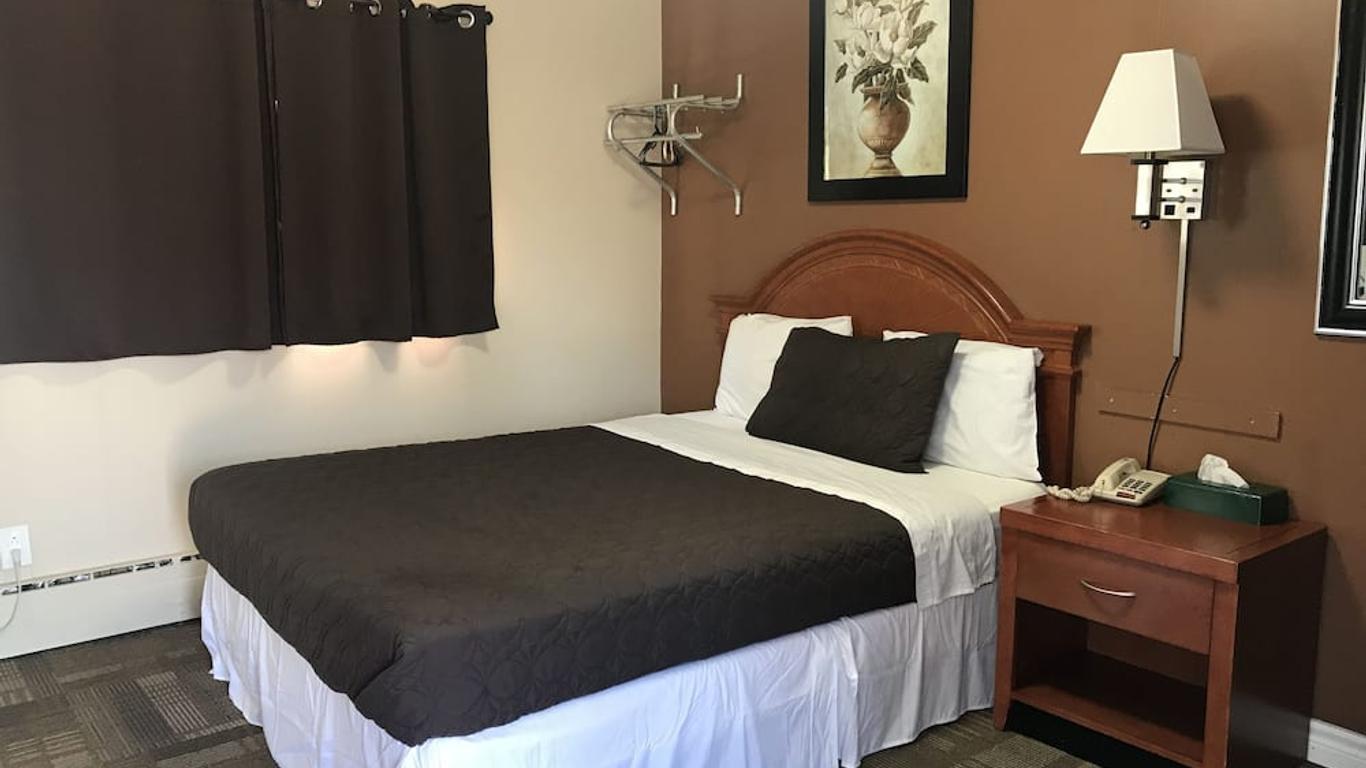 Hillside Inn Pembroke