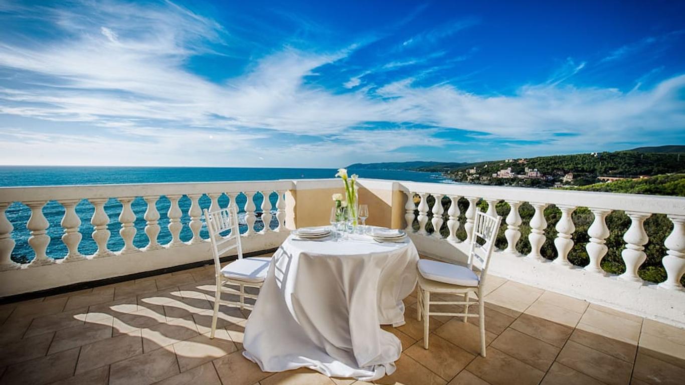 Villa Parisi