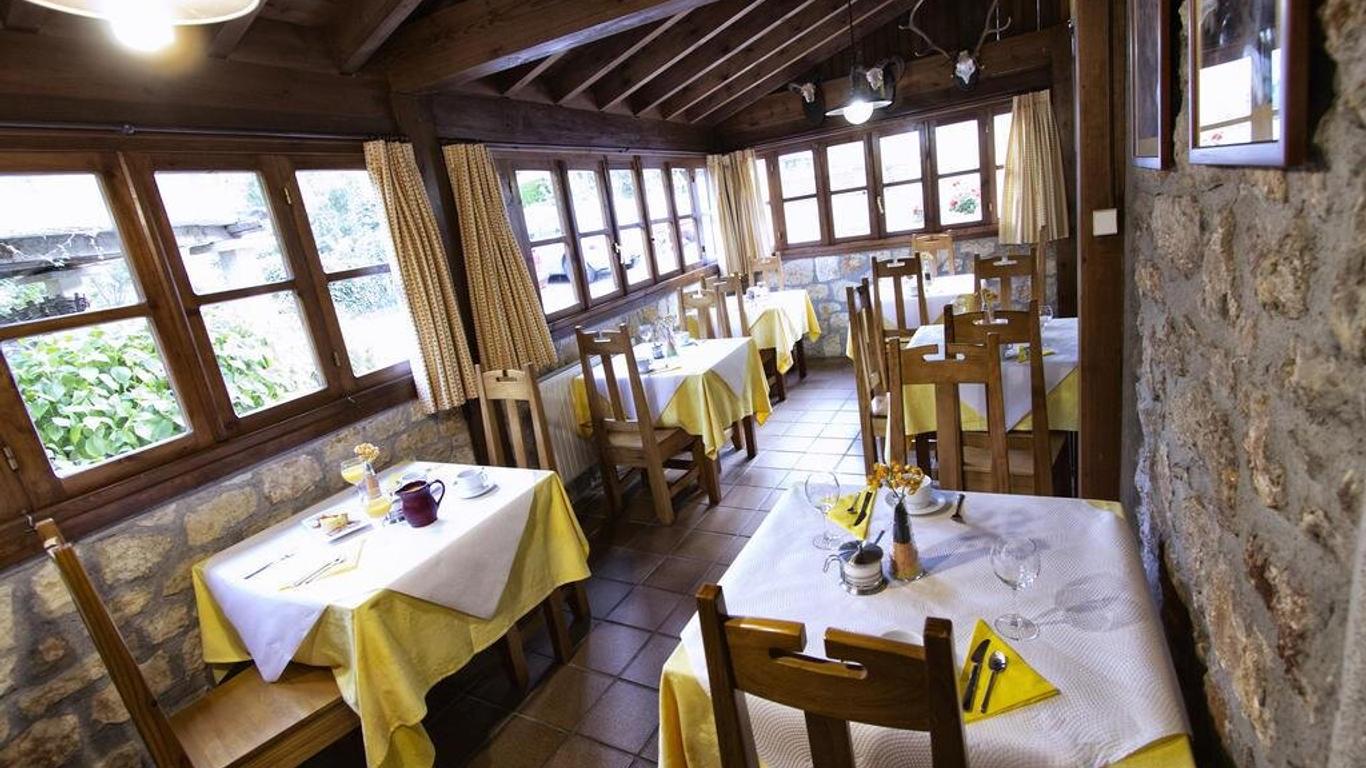 Hotel Rural El Caserón
