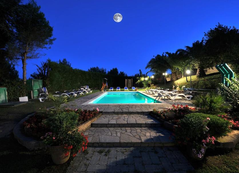 Pool Foto