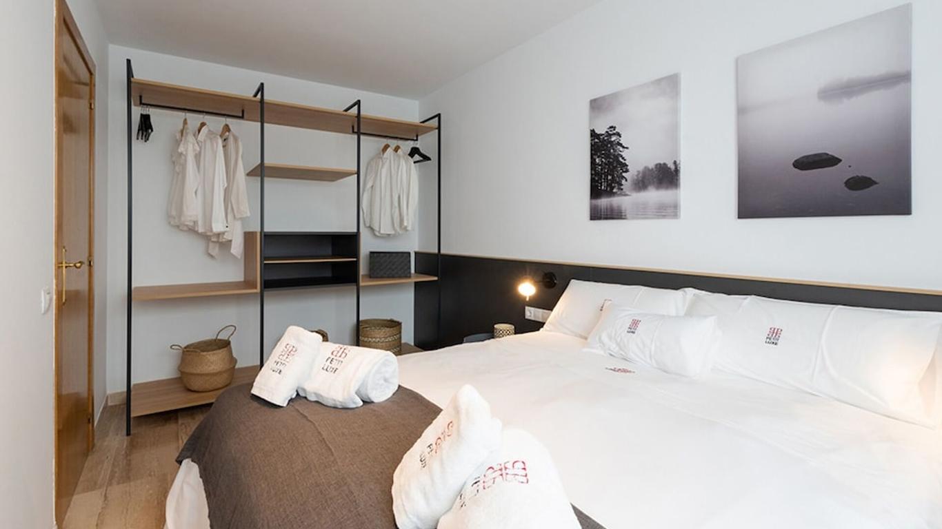 Petit Luxe Ègara