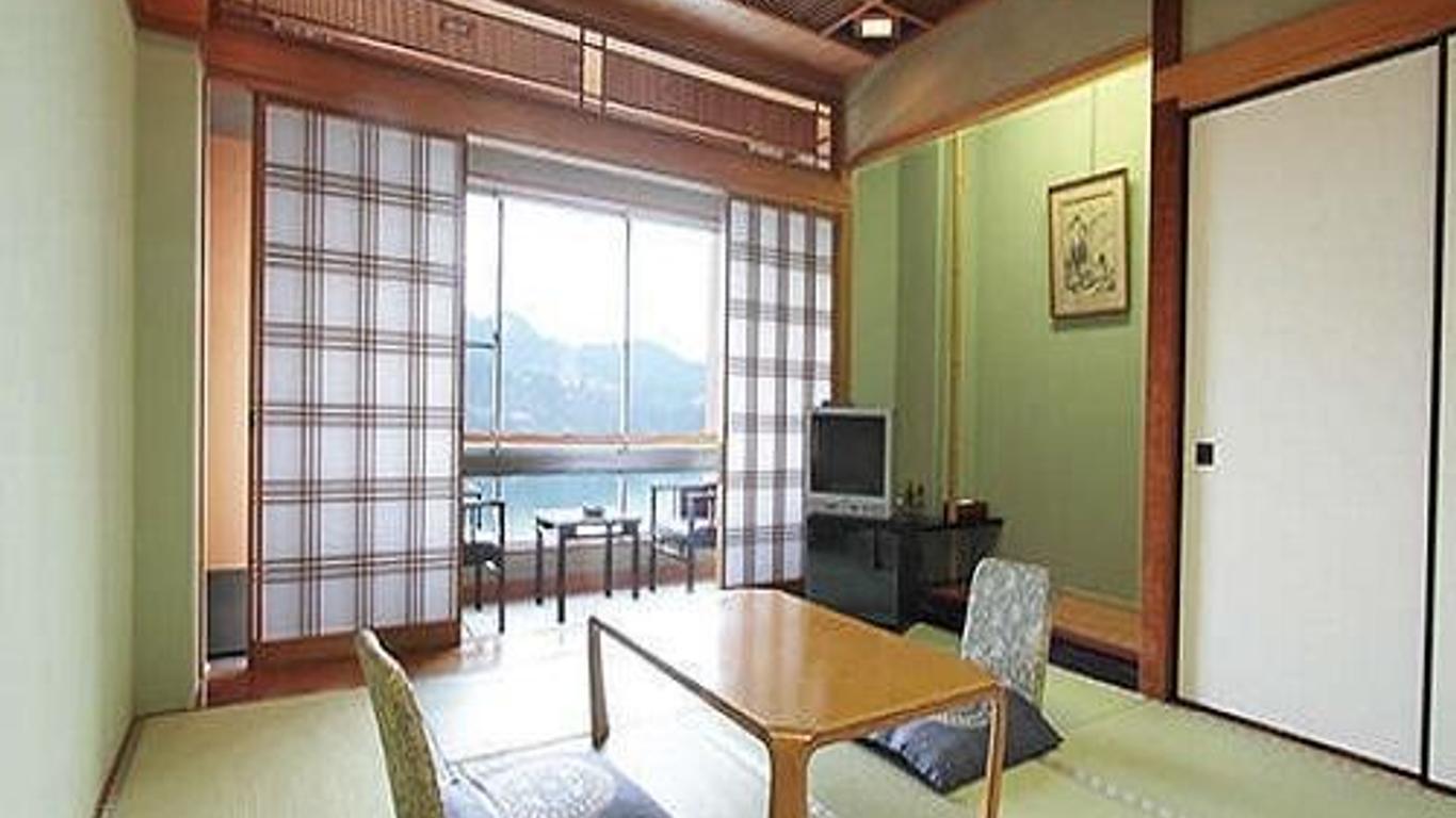 Enakyo Grand Hotel