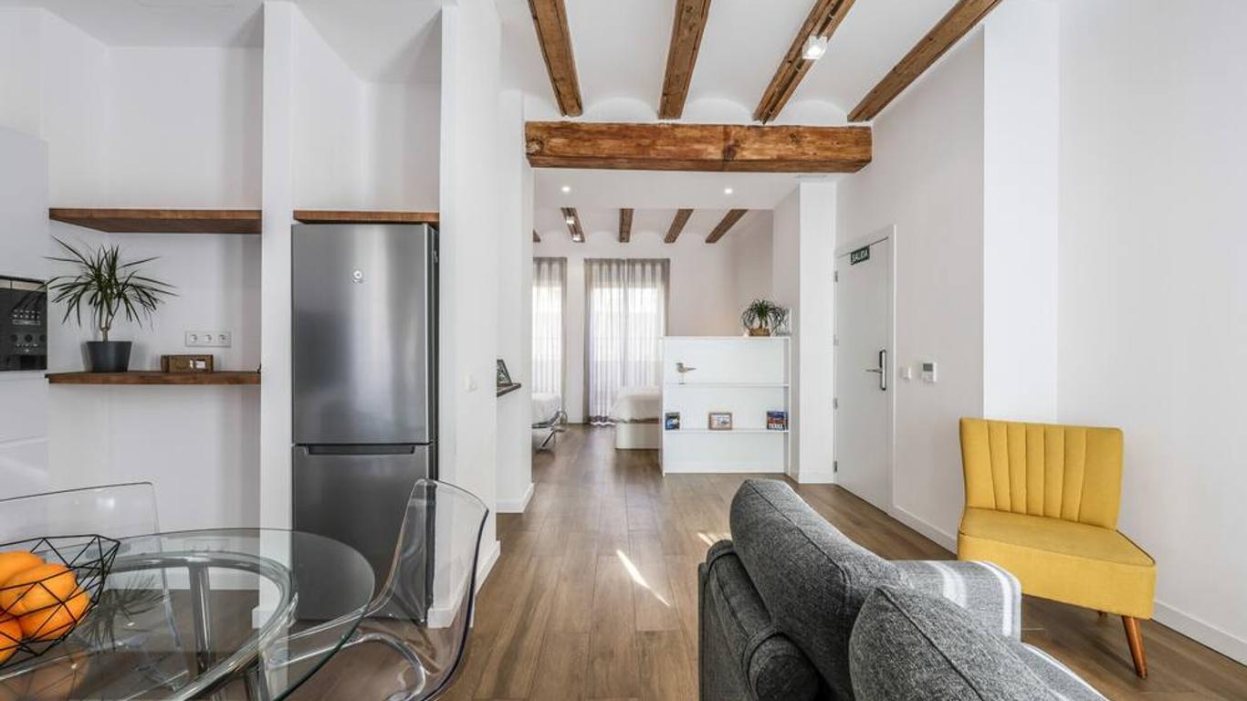 Amazinn Places Evi Apartments