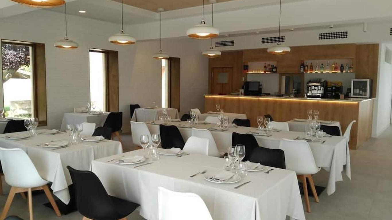 Hotel Entrerailes