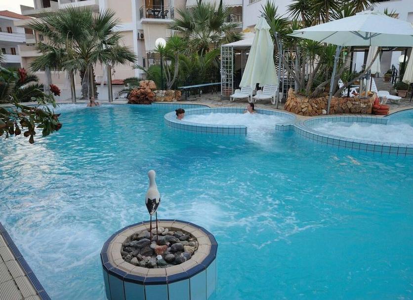 Pool Foto