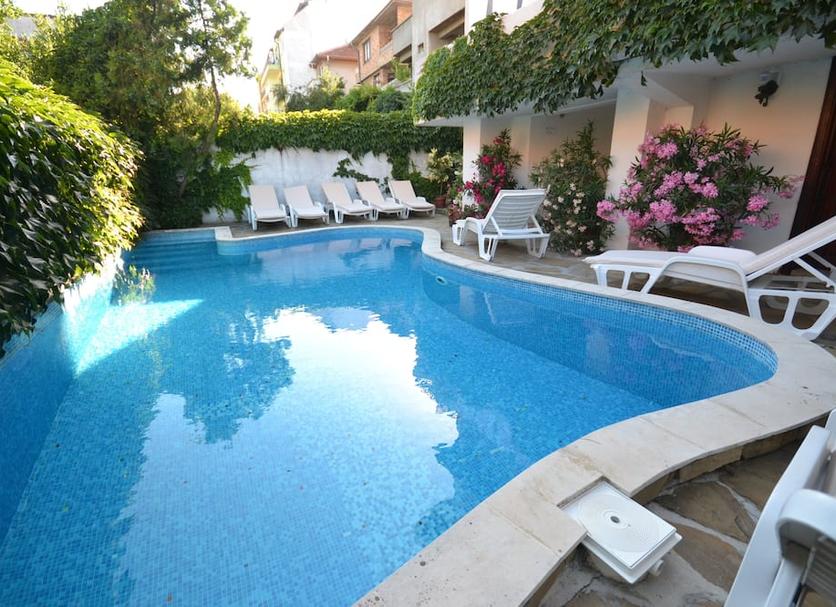 Pool Foto