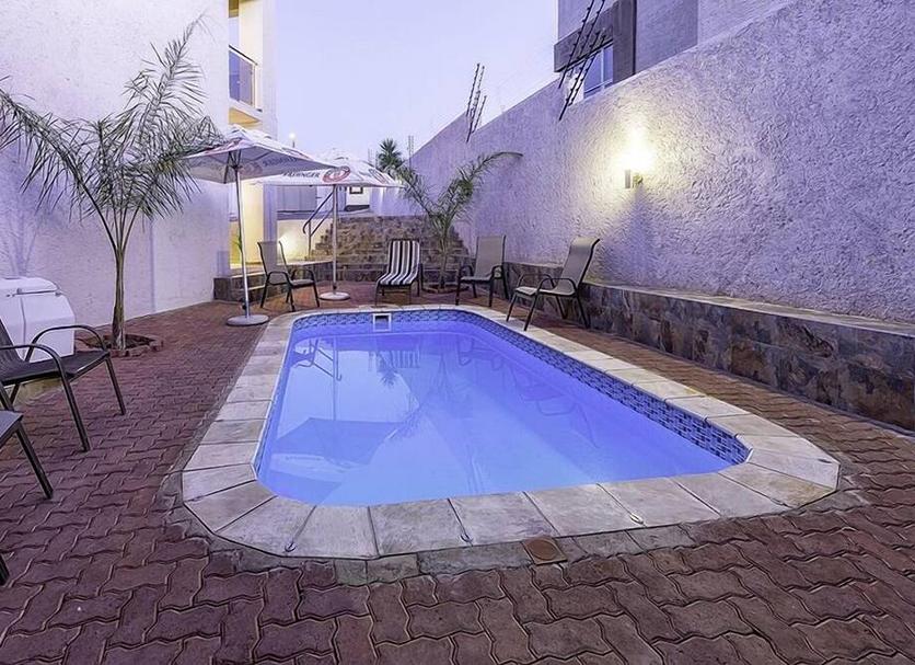 Pool Foto