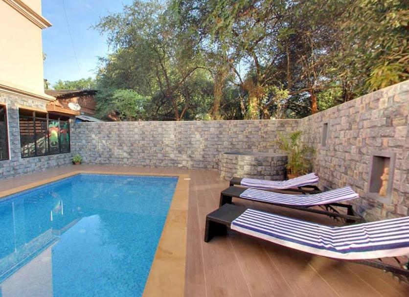 Pool Foto