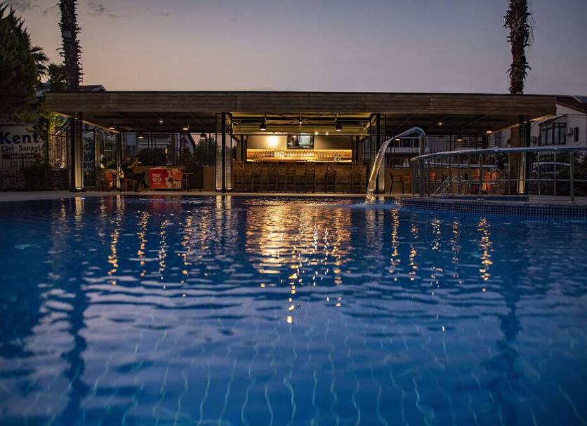 Pool Foto