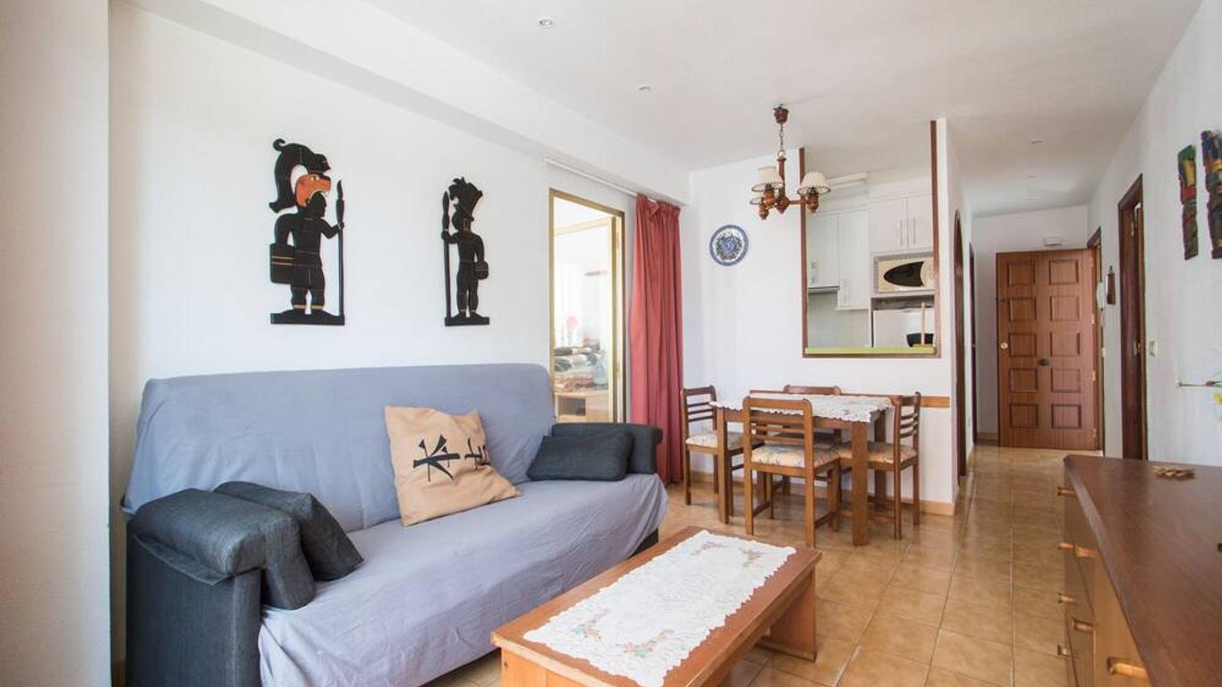 Torre Gerona Apartments