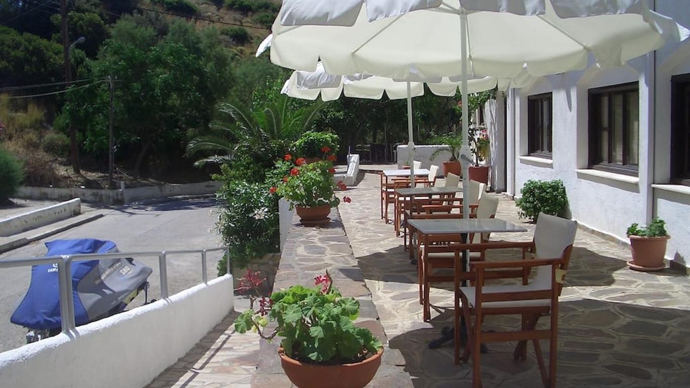 Oinoi Hotel