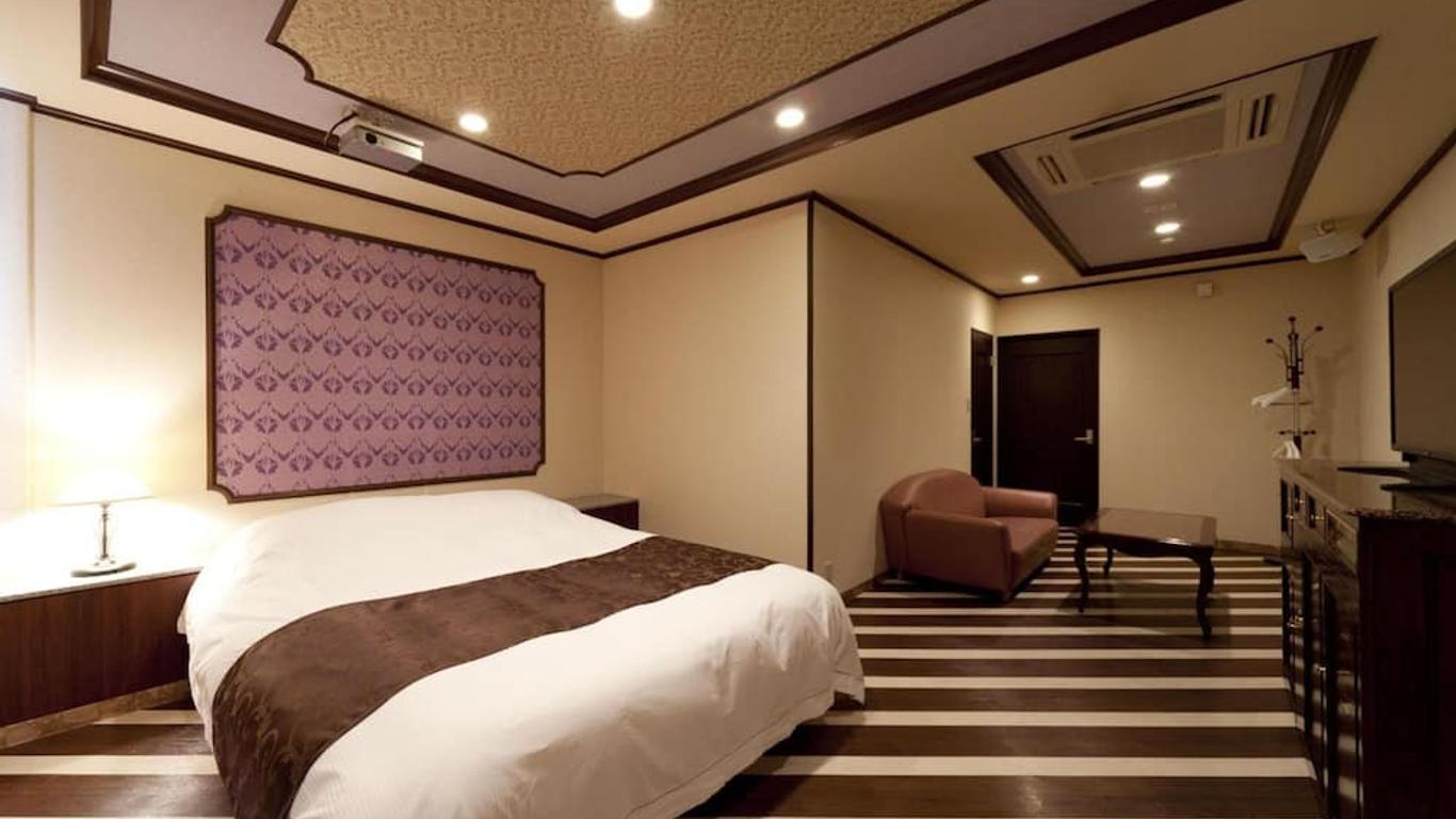 Hotel Fine Garden Matsuzaka III