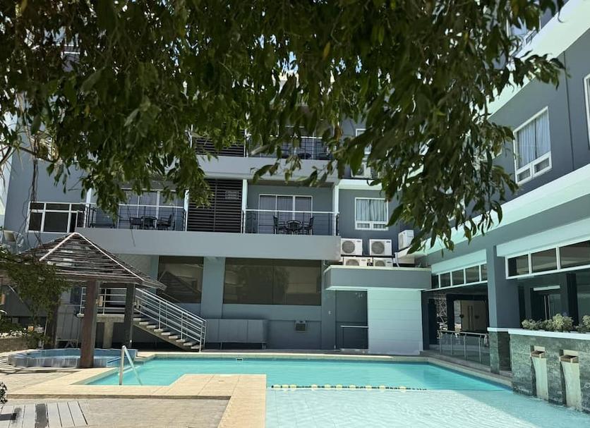 Pool Foto