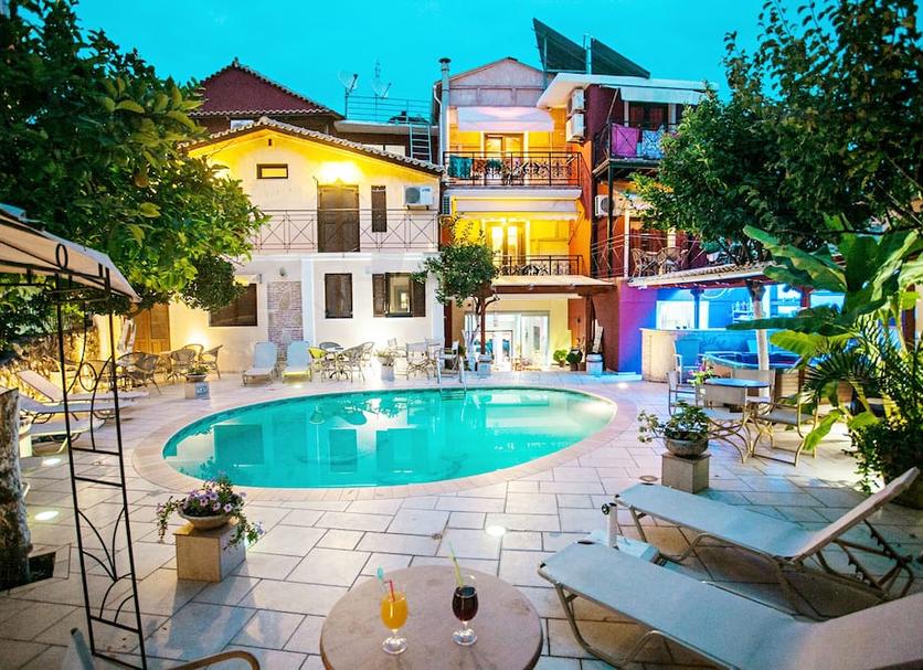 Pool Foto