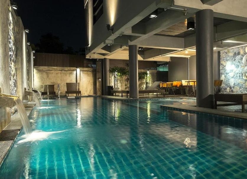 Pool Foto