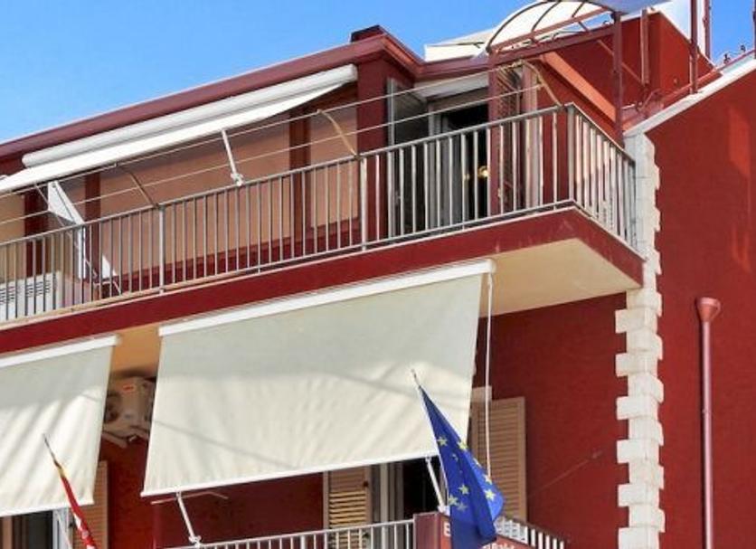 Vista exterior Foto