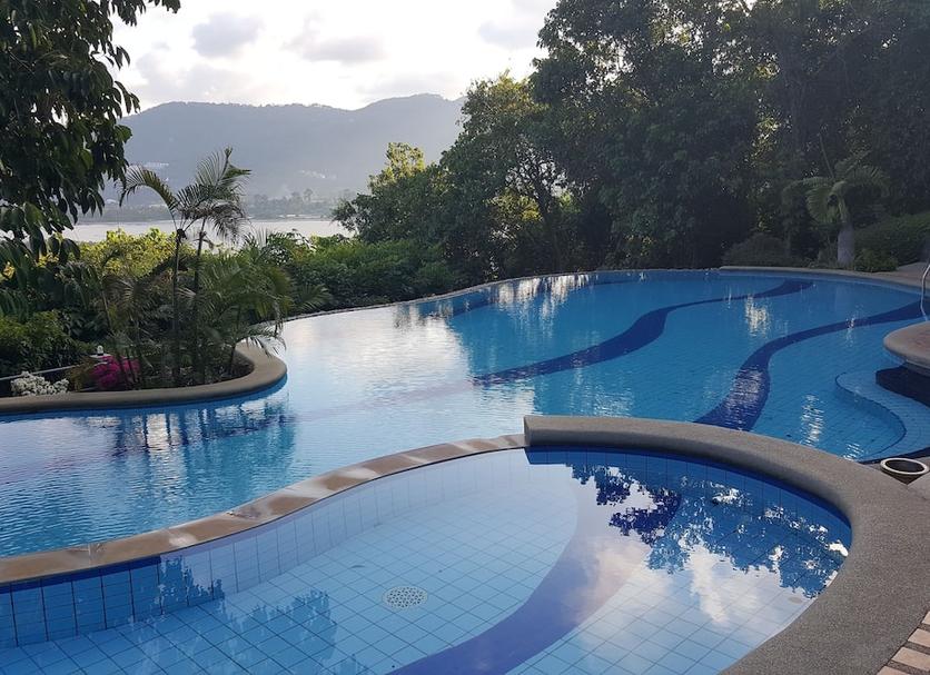 Pool Foto