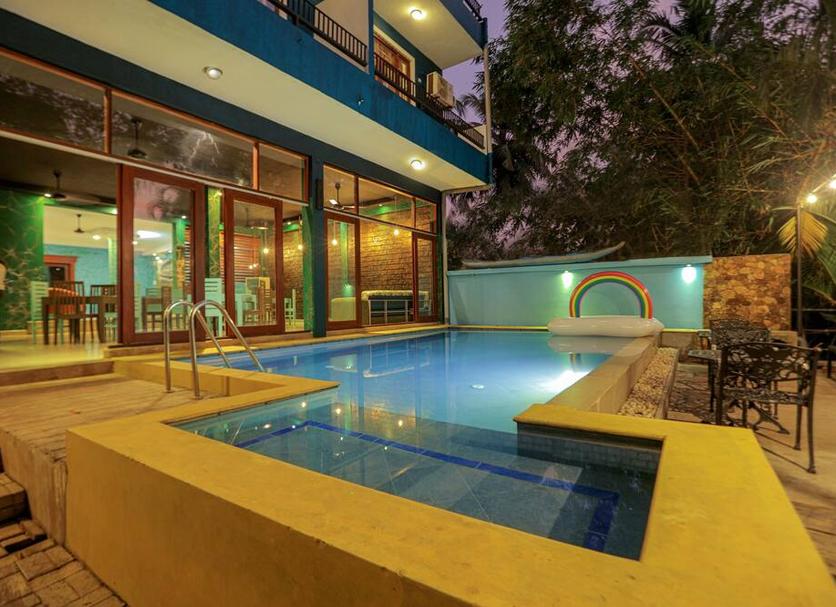 Pool Foto