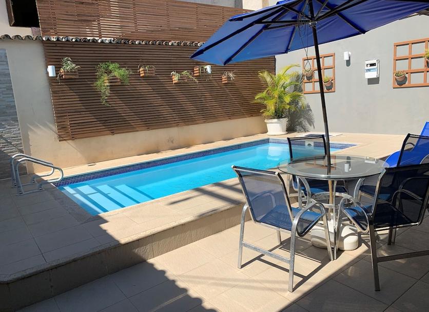 Pool Foto