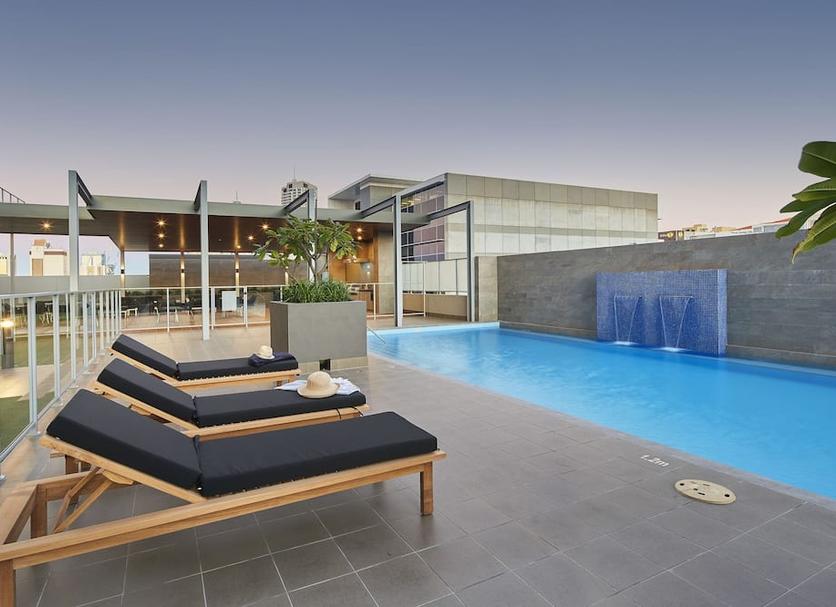 Pool Foto