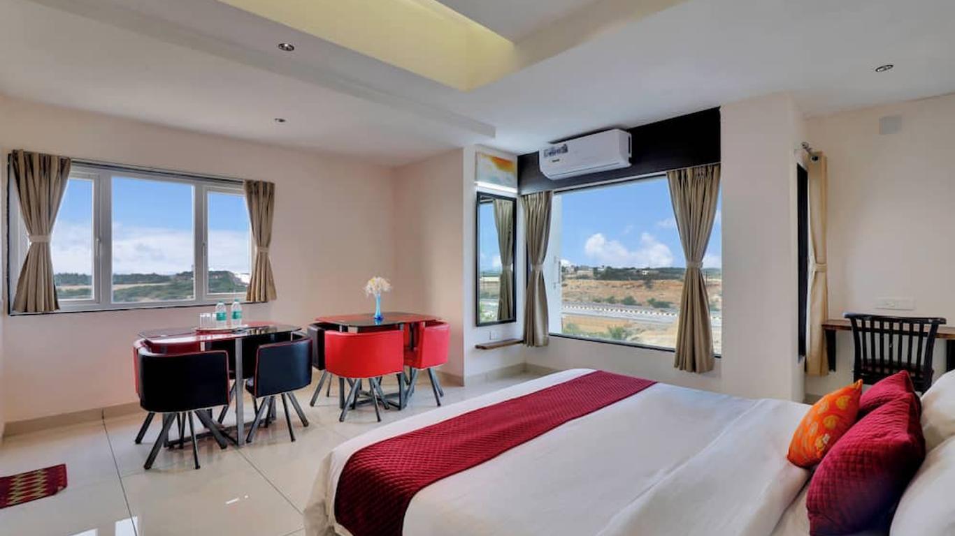 Goverdhan Villa Powered By Goverdhan Greens Resort