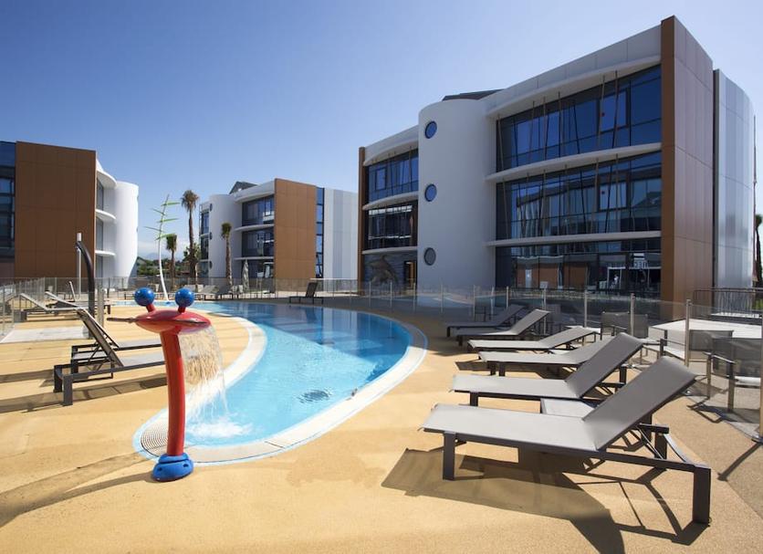 Pool Foto
